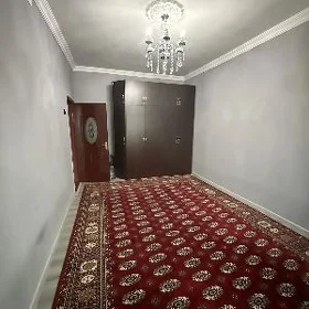 Swaboda Ýowşan Apdegiň ýany