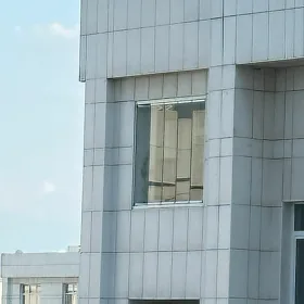 taze gurtly balkon panzur ayna