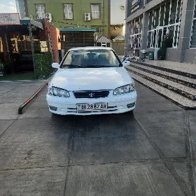 Toyota Camry 2001
