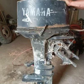 Yamaha 40