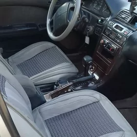 Nissan Cefiro 1995