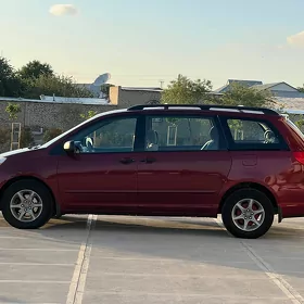 Toyota Sienna 2007