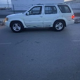 Infiniti QX4 1999
