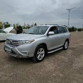 Toyota Highlander 2011