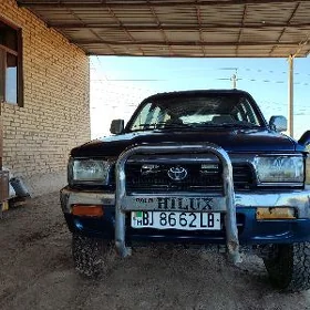 Toyota Hilux 1991
