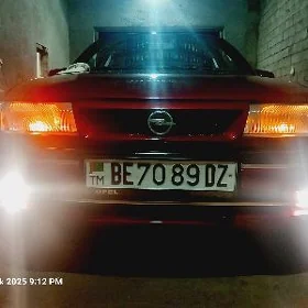 Opel Vectra 1992