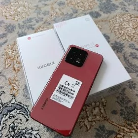 Xiaomi Mi 13   12.512gb