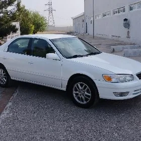 Toyota Camry 2000