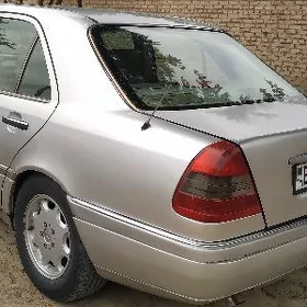 Mercedes-Benz C-Class 1996