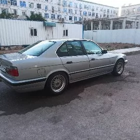 BMW 525 1990