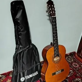 Yamaha C40 gitara гитара