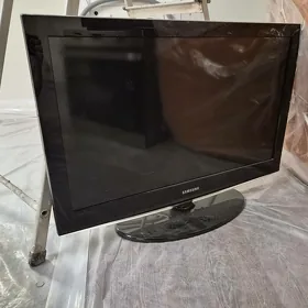 Телевизор Samsung 32"