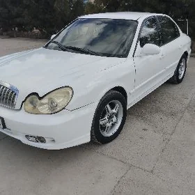 Hyundai Sonata 2001