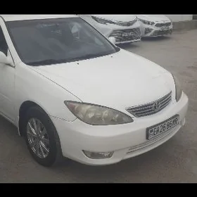 Toyota Camry 2003