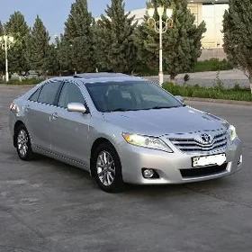 Toyota Camry 2010