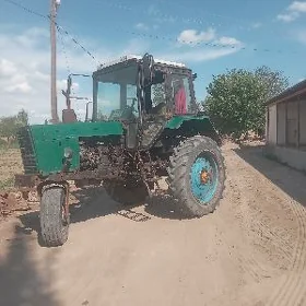 MTZ 80 2003