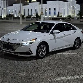 Hyundai Elantra 2021