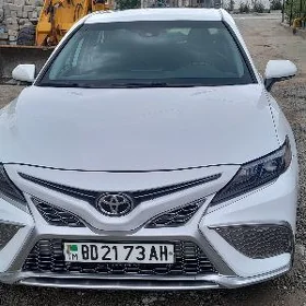 Toyota Camry 2022