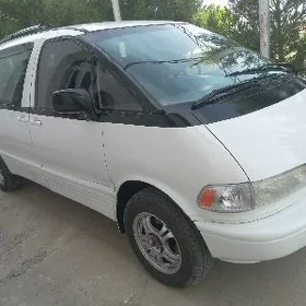 Toyota Previa 1993