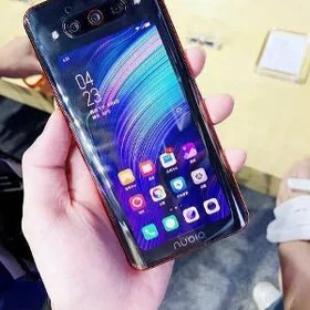 Nubia Z20 iki tarap ekran