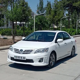 Toyota Corolla 2013
