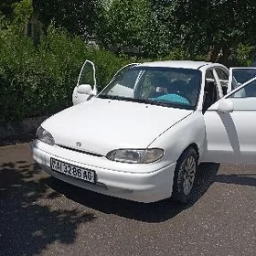 Hyundai Accent 1996