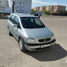 Opel Zafira 2002