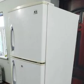 LG