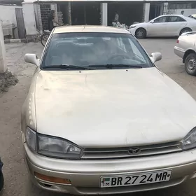 Toyota Camry 1993