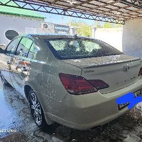 Toyota Avalon 2005