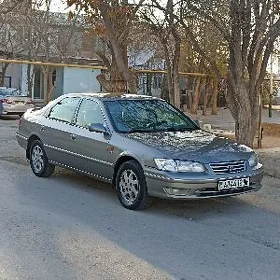 Toyota Camry 1999