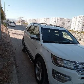 Ford Explorer 2017