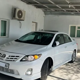Toyota Corolla 2013