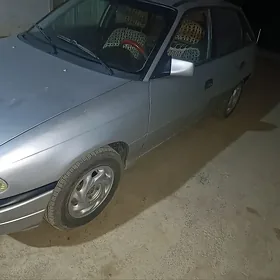 Opel Astra 1993