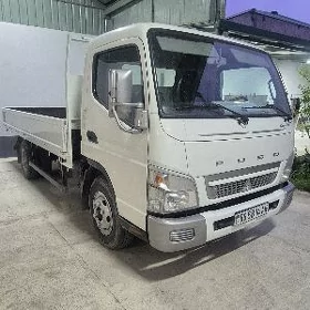 Mitsubishi Canter 2021
