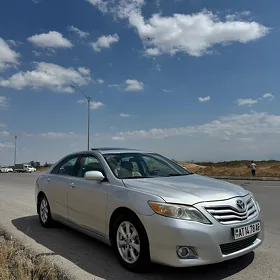 Toyota Camry 2010