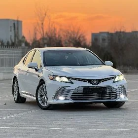 Toyota Camry 2020
