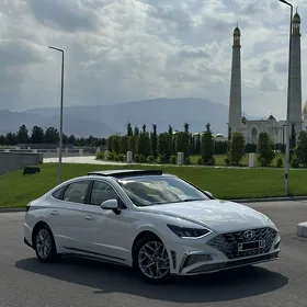Hyundai Sonata 2021