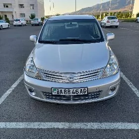 Nissan Versa 2010