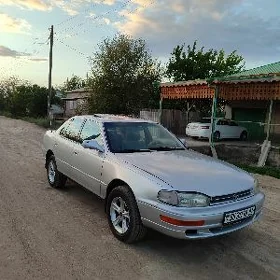 Toyota Camry 1993