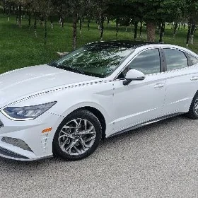 Hyundai Sonata 2021