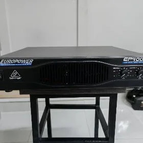 Usilitel Behringer Europower