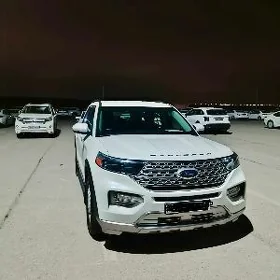 Ford Explorer 2022