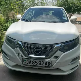 Nissan Rogue Sport 2021