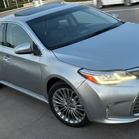 Toyota Avalon 2018