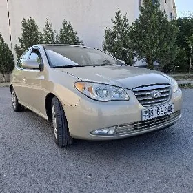 Hyundai Elantra 2010