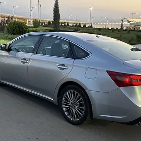 Toyota Avalon 2018