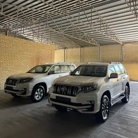 Toyota Land Cruiser Prado 2022