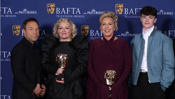 «Ýetginjeklik döwri» mini-serialy BAFTA TV 2026 baýragynyň 4-üsini aldy