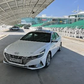 Hyundai Elantra 2021